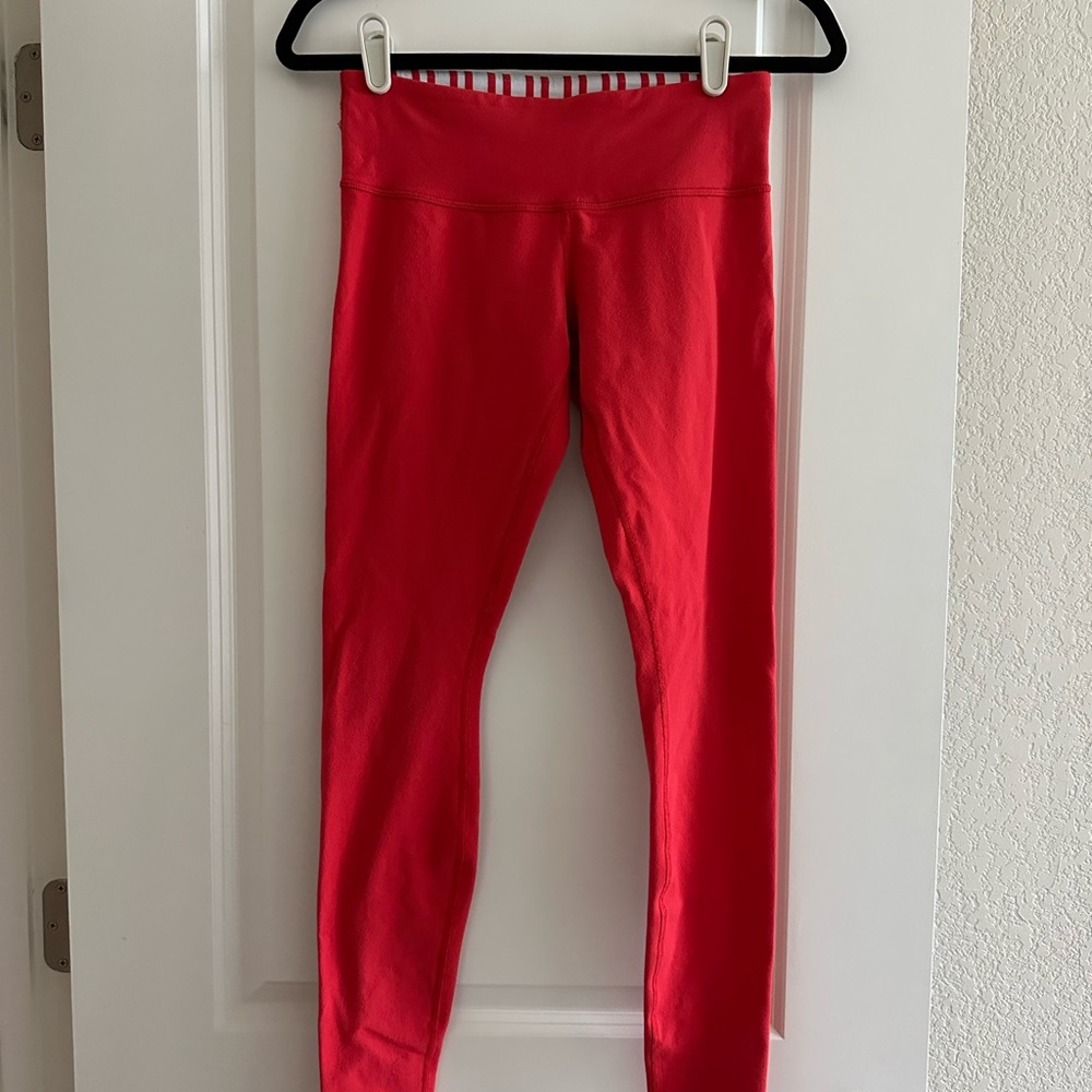 lululemon athletica Red Wunder Under Leggings